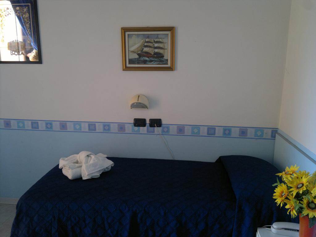 Hotel Saxon Rimini Pokoj fotografie