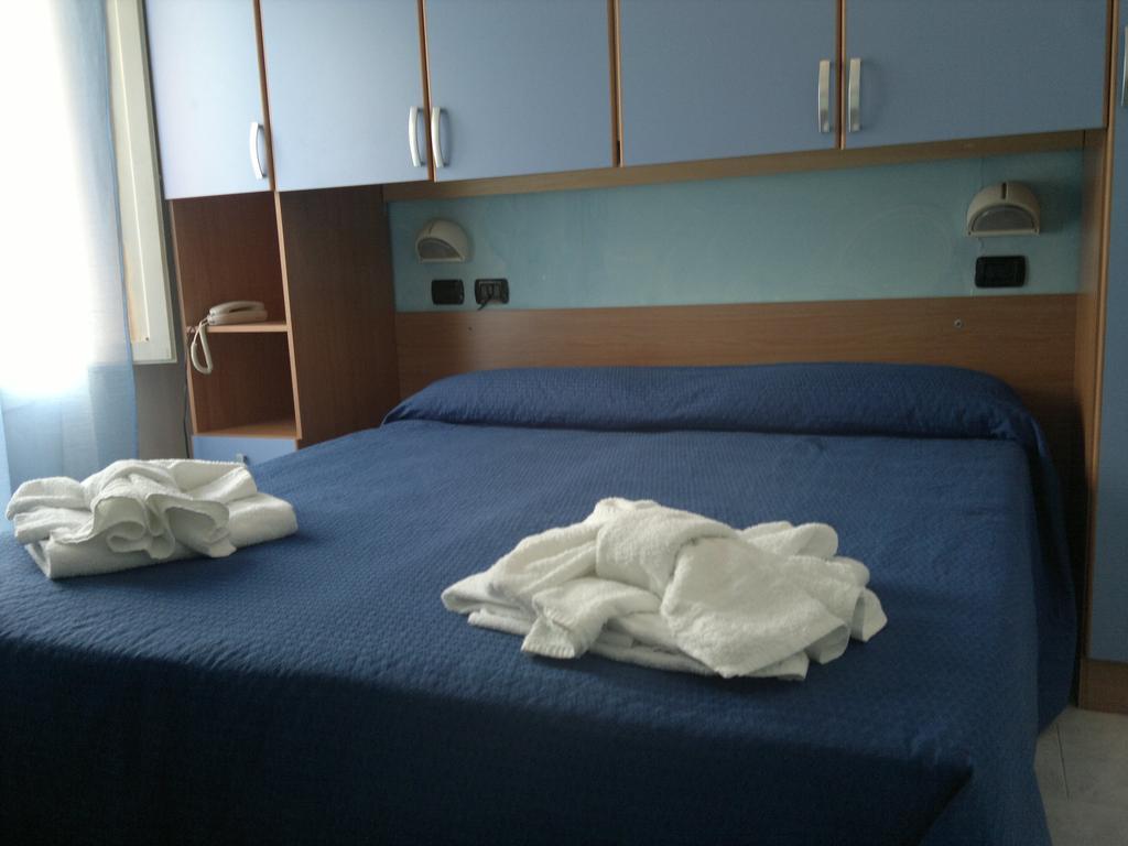 Hotel Saxon Rimini Pokoj fotografie